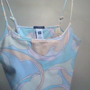 Gap tank size xs multi color print